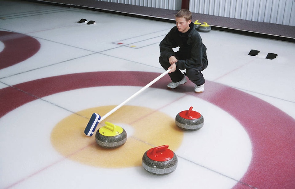 10563505_web1_180215-CVA-Masters-Curling_1