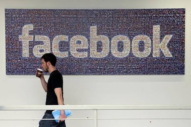 Canadians joining #DeleteFacebook amid fears of electoral meddling