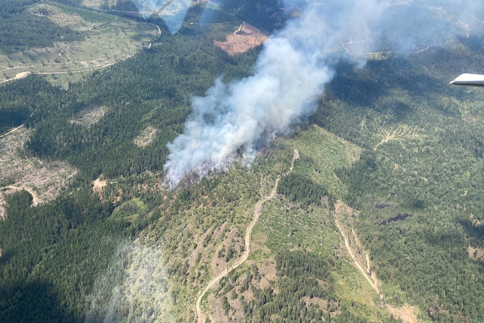 29969765_web1_220804-CVA-wildfires_1