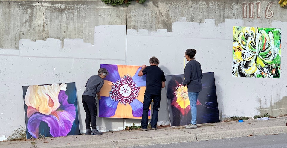 30880823_web1_221103-CVA-artspace-mural_2