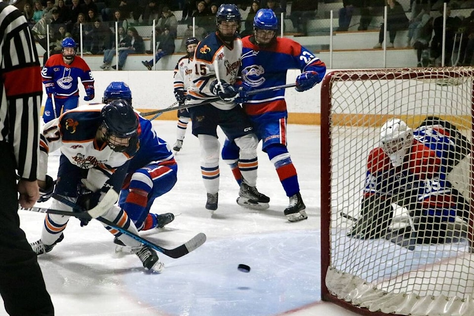 Beaver Valley Nitehawks forward Ollie Clement battles for his second goal in 4-1 win over Creston on Saturday at BV Arena. Photo: Jim Bailey