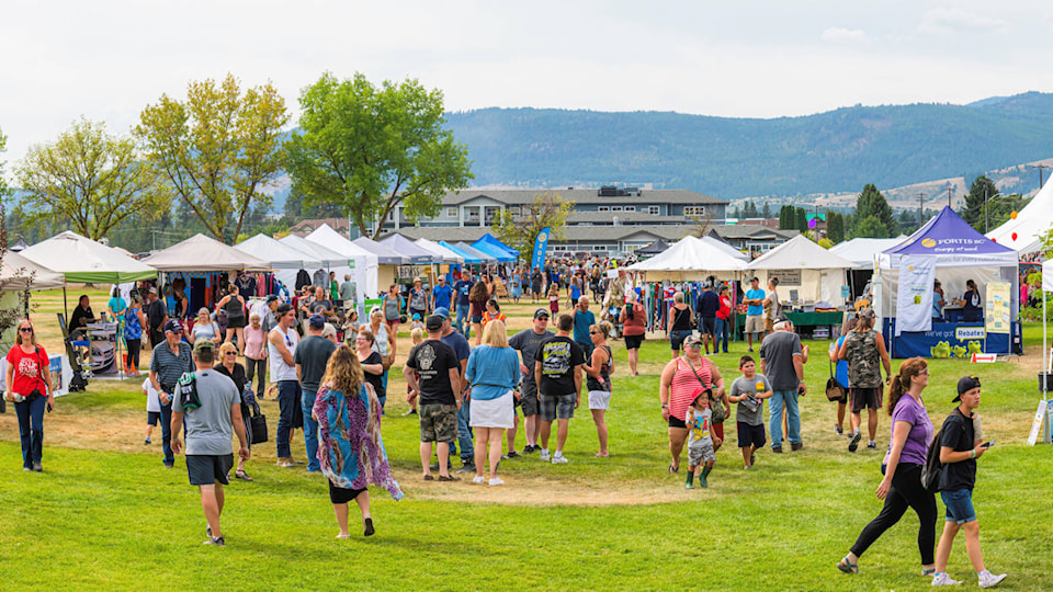33758164_web1_copy_220831-GFG-fall-fair-entertainment-1_1
