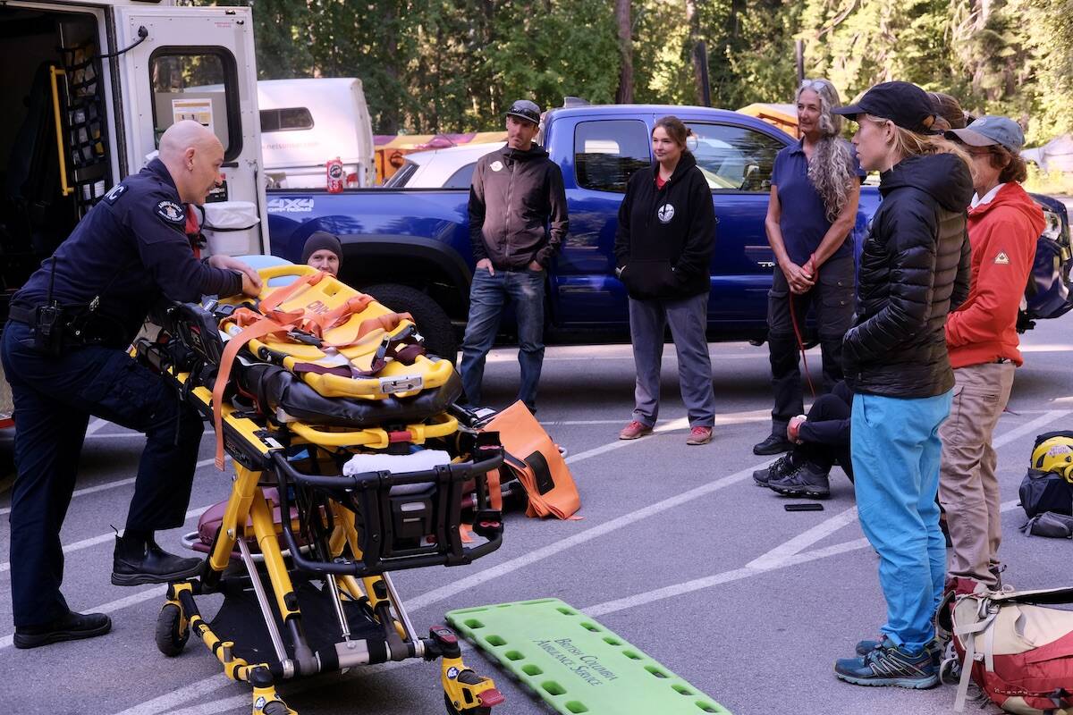 SAR volunteers take part in a workshop on how to work with ambulance services. Photo: Bill Metcalfe