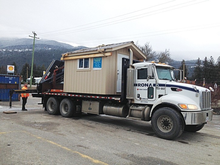 71496sicamousEVNrecyclestationmove0202col