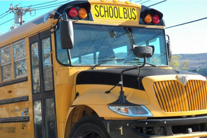 web1_school-bus-stock--THUMB