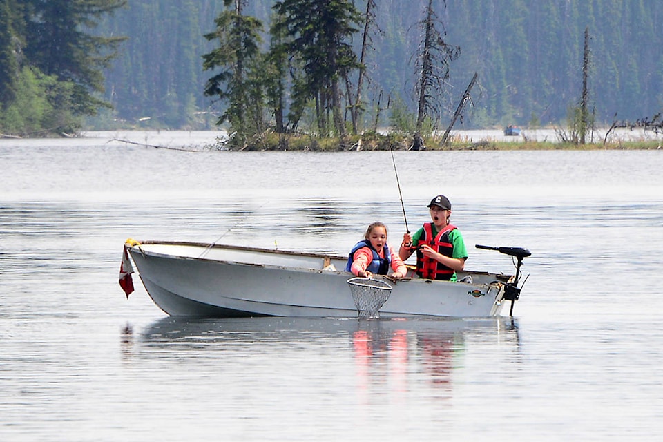 14007756_web1_180531-NTC-FishDerby0361LostFish