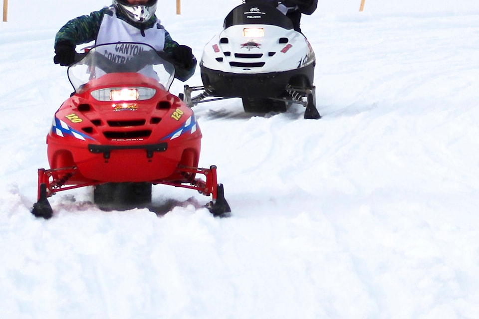 15863540_web1_190313-EVN-Snowmobile-race