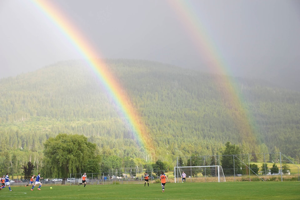 17464136_web1_190628-SAA-Standalone-Mens-soccer-double-rainbow