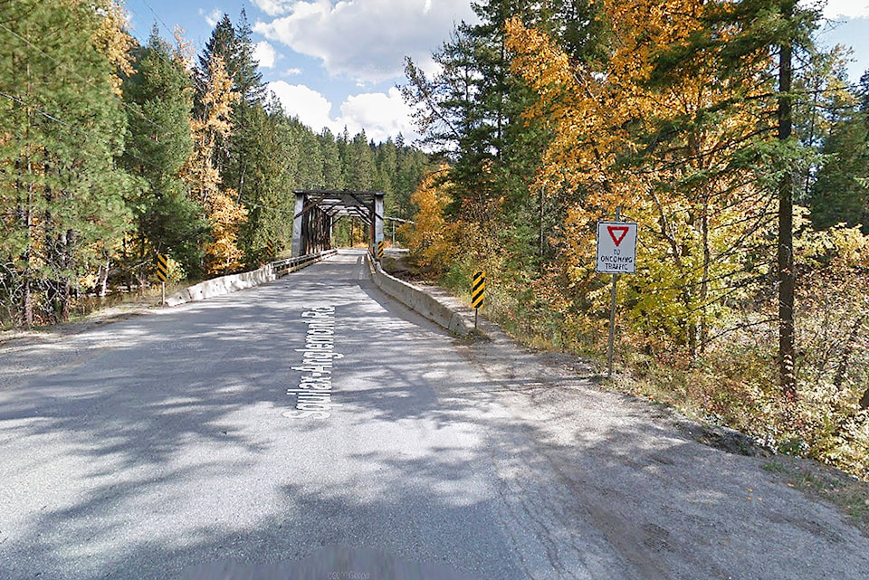 18517609_web1_190828-SAA-Scotch-Creek-bridge