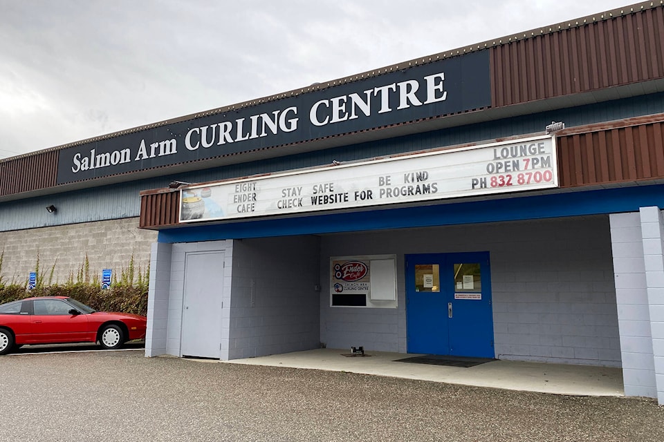 26495989_web1_210917-SAA-Curling-rink-reopens_1