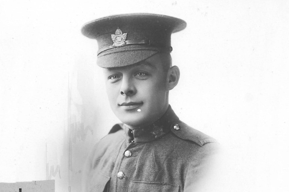 26978682_web1_211103-SAA-S-REMEMBRANCE-Walter-Collingwood_1