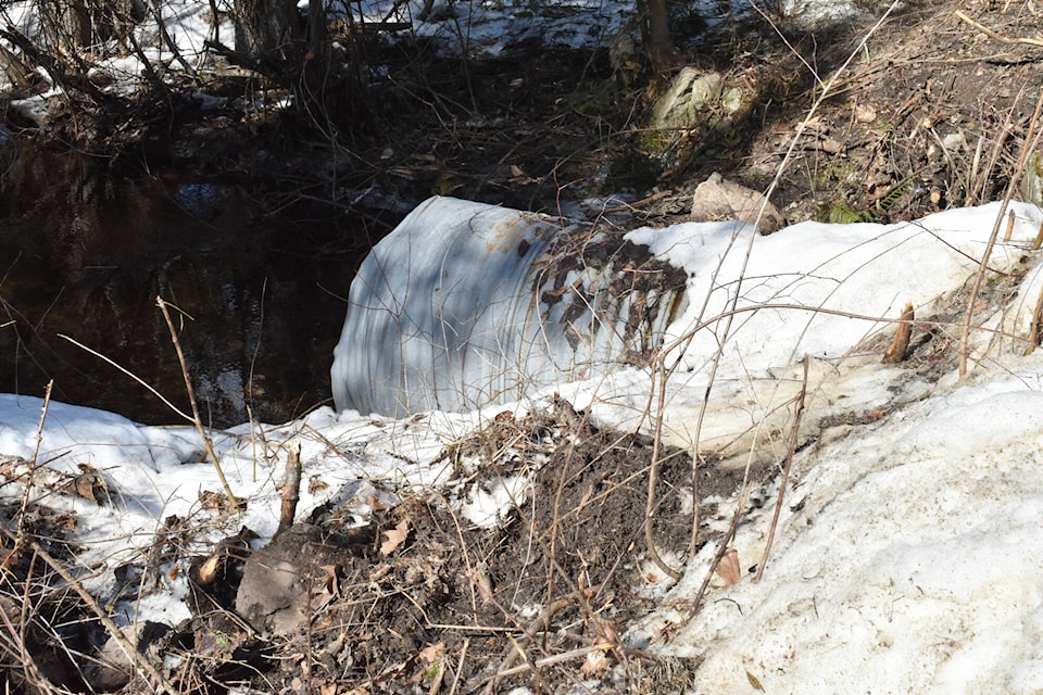 33351881_web1_230316-EVN-owlhead-creek-crossing-culvert_1