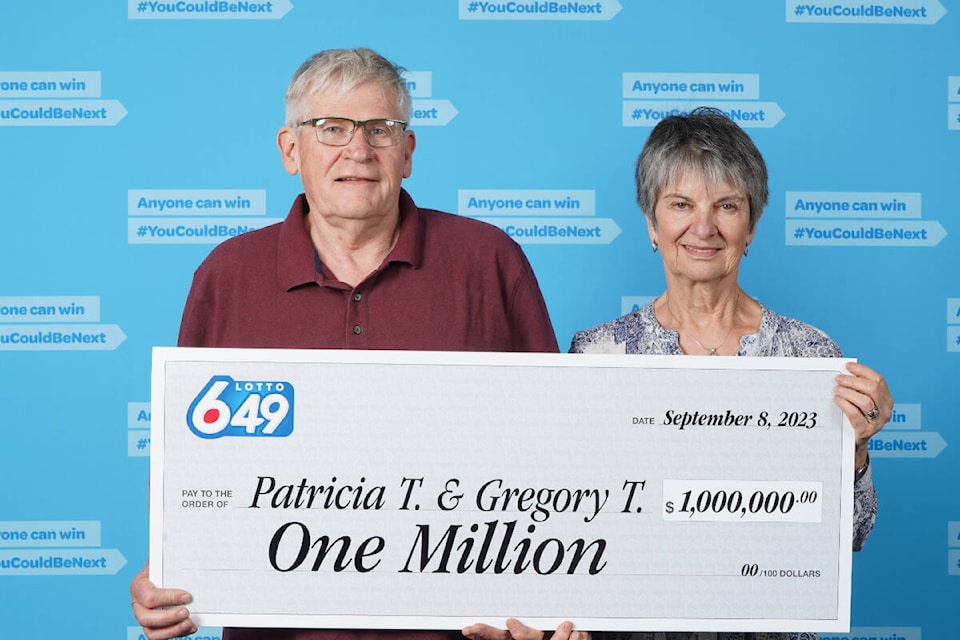 33874811_web1_230914-VMS-lottery-couple-win-GRINDROD_1
