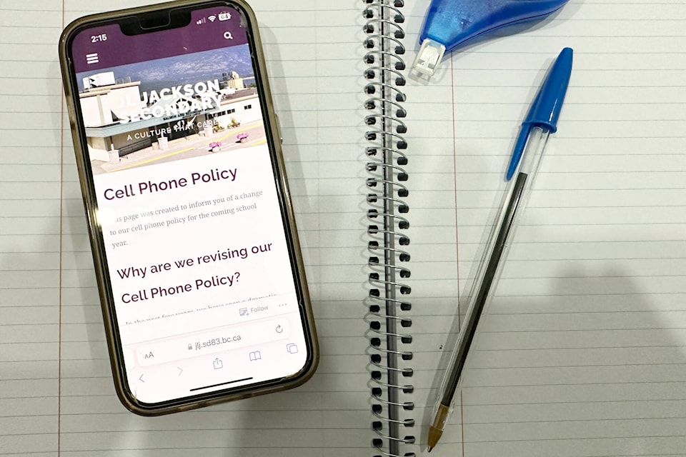 33973083_web1_230927-SAA-cell-phone-policy