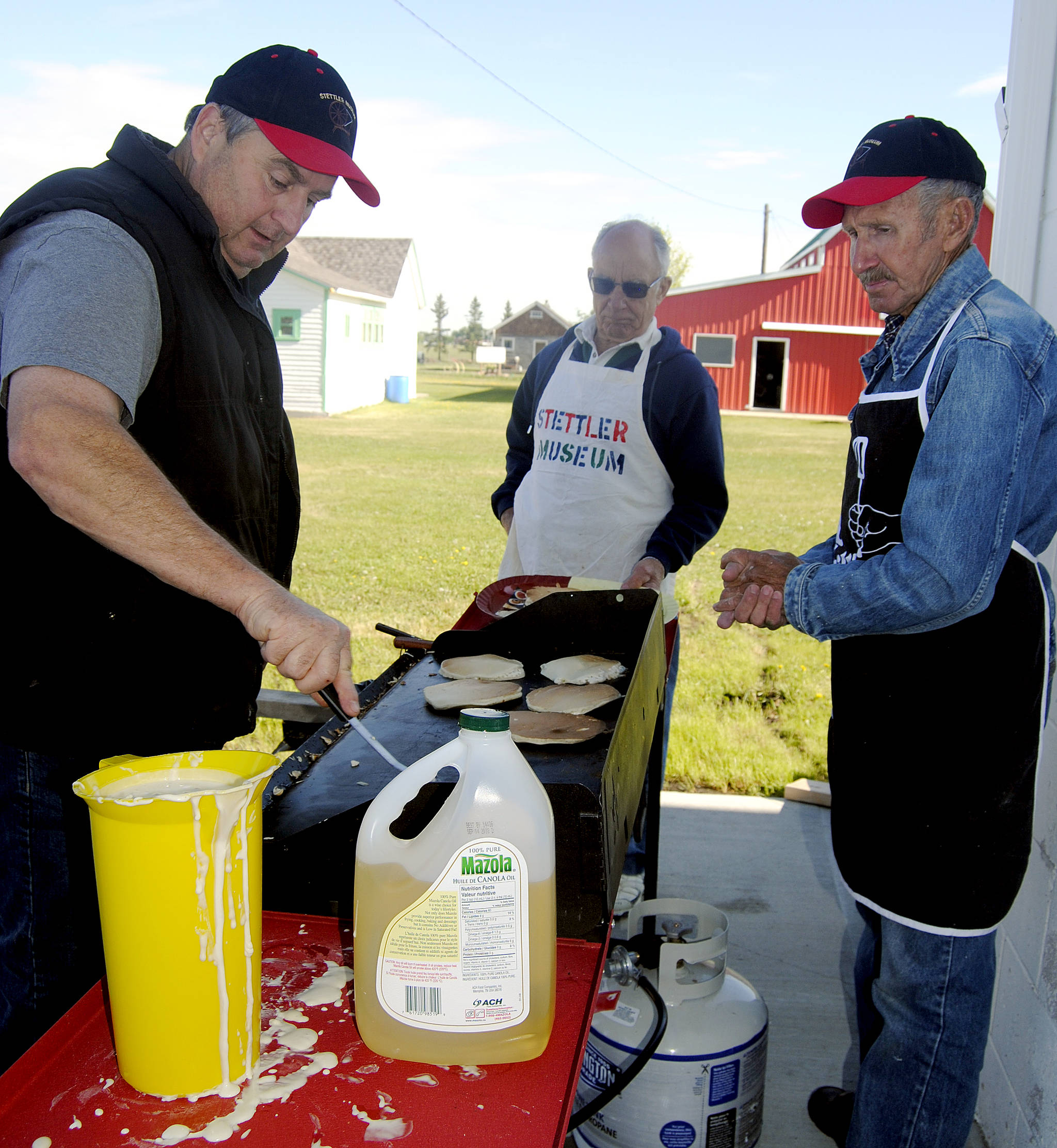 12233233_web1_lj-Museum-pancakes