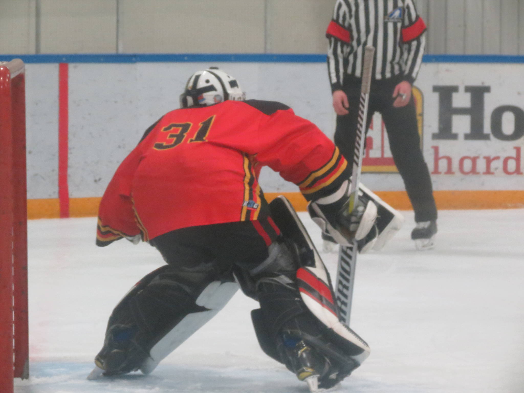 20608448_web1_200225-RIM-bantams-goalie_1