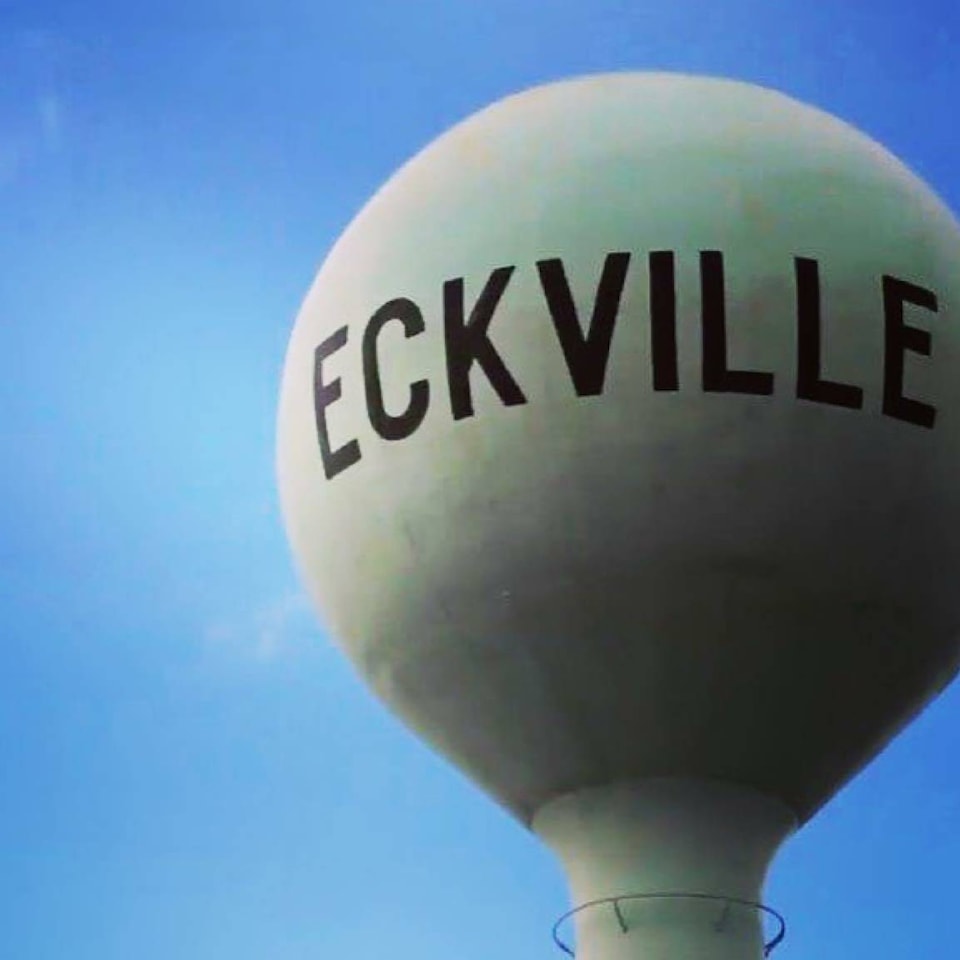 27949831_web1_220127-SLN-Eckville-council_1