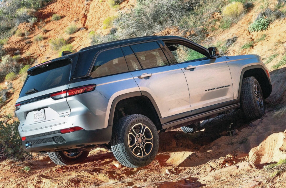 Meet the 2023 Jeep Grand Cherokee 4xe