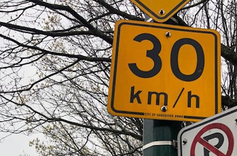 16477606_web1_30km-speed-limit-sign