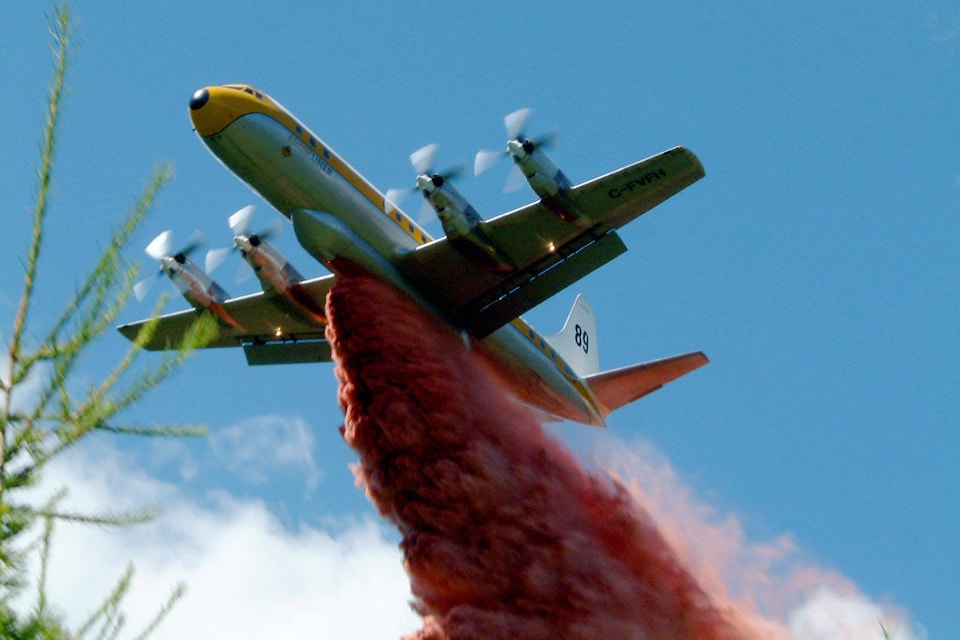 Tanker 489 in action. Photo: BC Wildfire Service