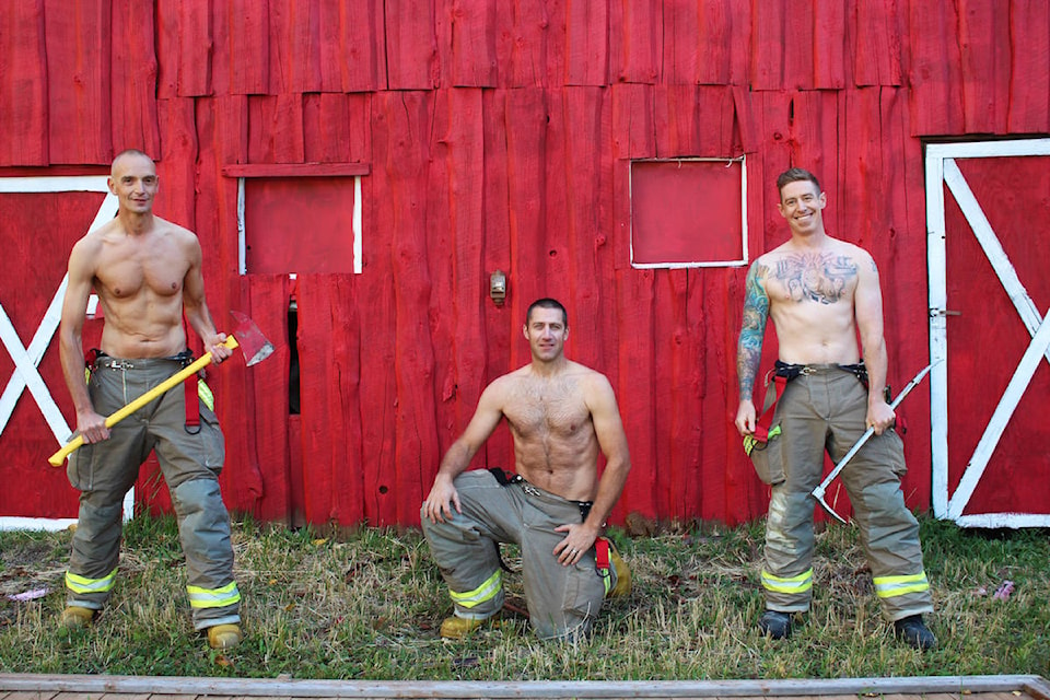 22863695_web1_201008-FFP-FirefighterCalendar-hgfgd_1