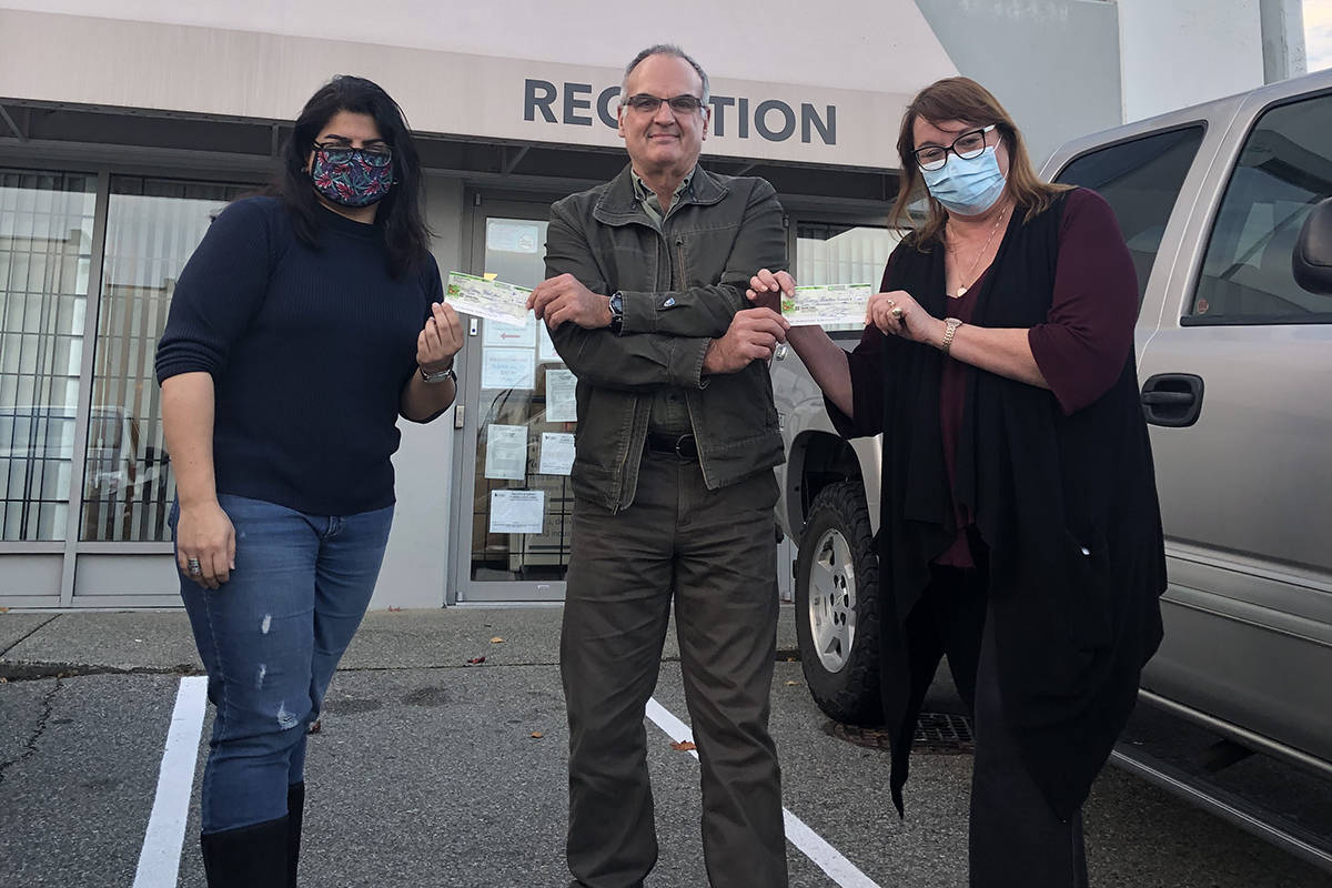 Paramedic donates pandemic pay to B.C. charity, challenges others to do same