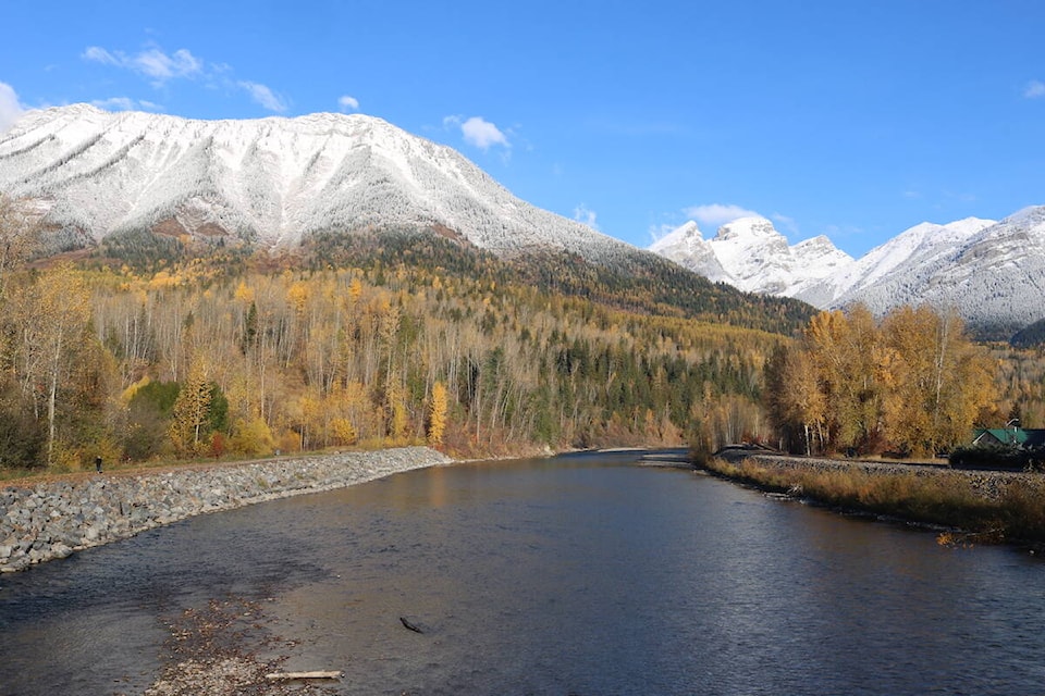 The top halves of the mountains in the Elk Valley were covered in snow and frost on Saturday, Oct. 22, 2022. (Joshua Fischlin/The Free Press)