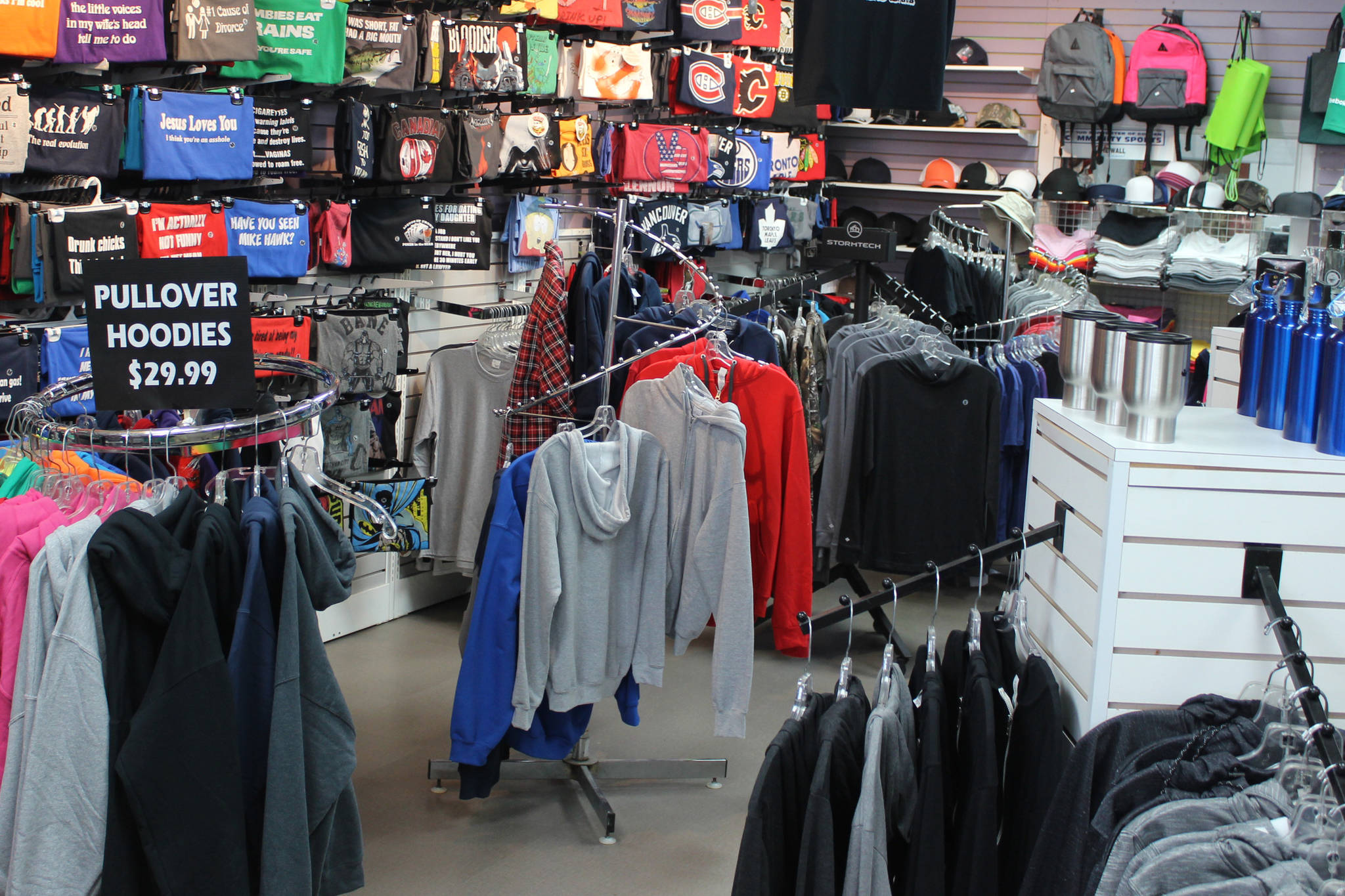 Off the hot sale wall clothing store