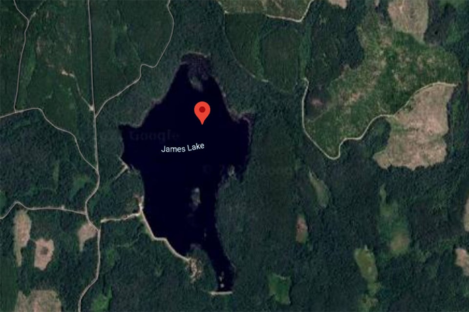 24158712_web1_James-Lake-map_1