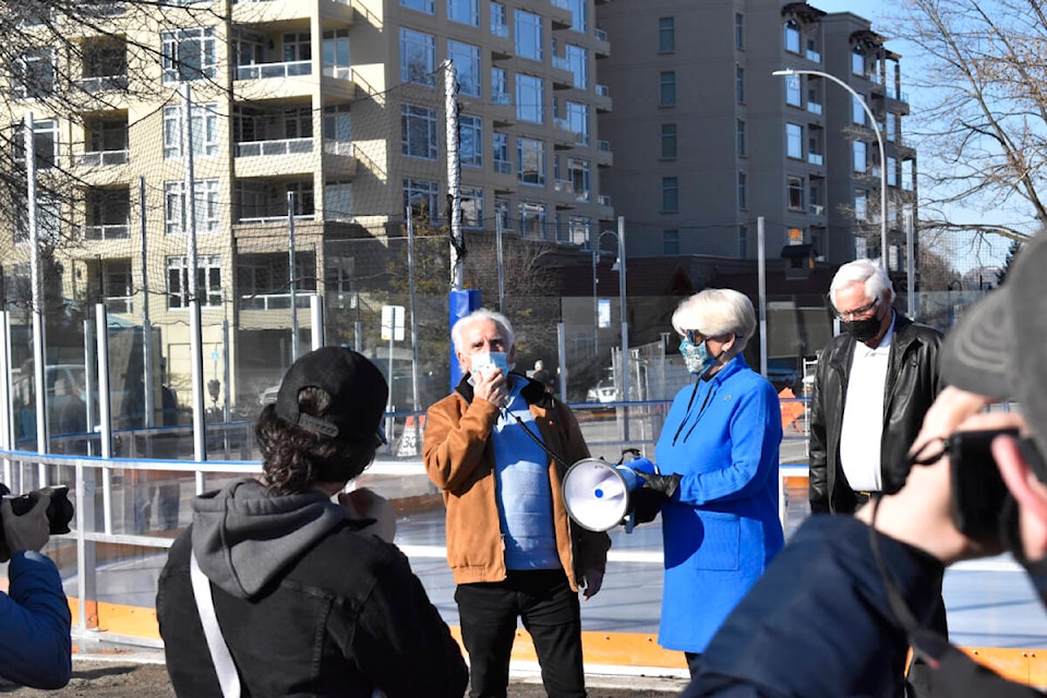 Penticton mayor John Vassilaki spoke to dozens of community members on Friday afternoon, praising the individuals that made the rink’s opening a reality. (Logan Lockhart, Western News)