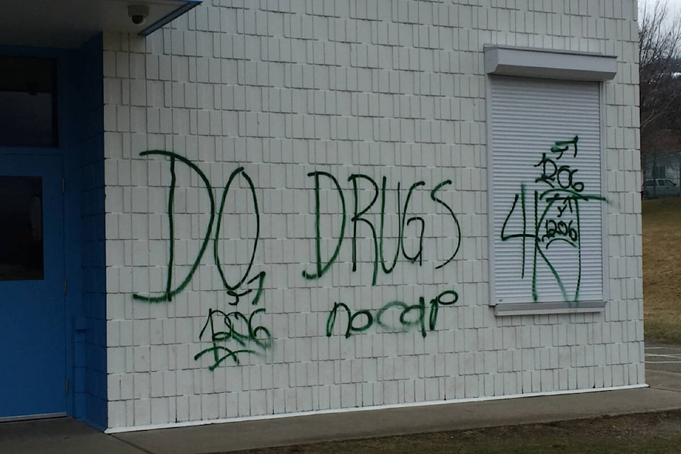 28520484_web1_220323-PWN-ColumbiaSchool-graffiti_1