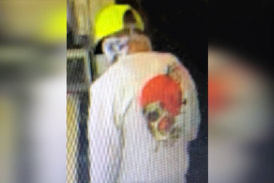 Suspect wearing the clothing found by police dog service unit on June 6, 2022 (Kamloops RCMP)