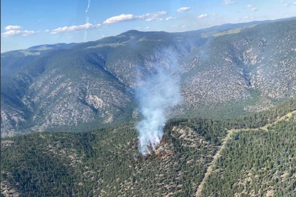 29853089_web1_220728-KCN-skuhun-ridge-fire-update_1