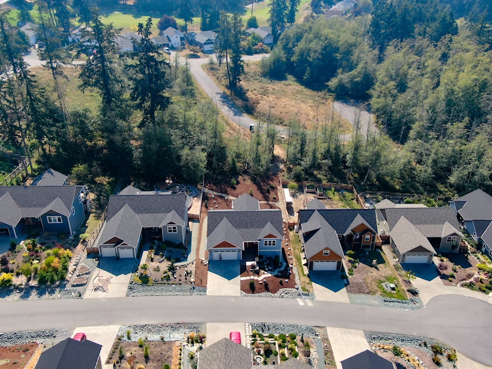 33429973_web1_Houses2
