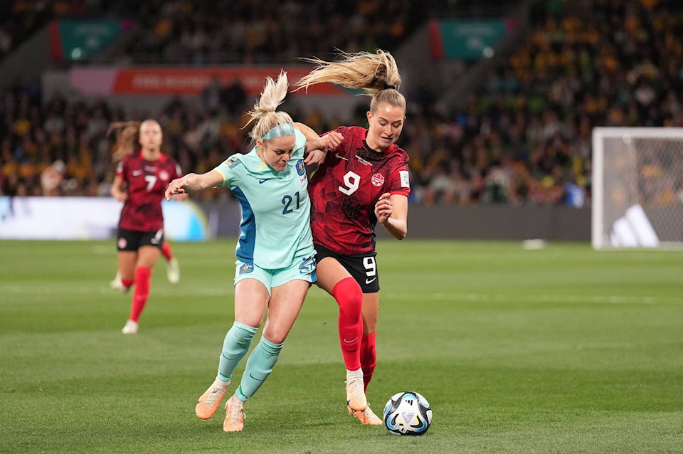 33487886_web1_230802-CPW-Friends-family-positive-review-world-cup-Huitema_1