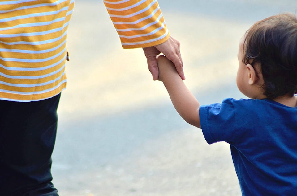 33539936_web1_230810-KCN-invisible-homelessness-mamasformamas_1