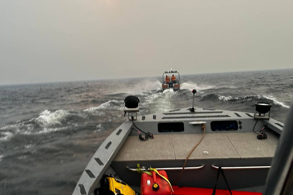 33651959_web1_230824-VMS-VSAR-evacuations-1_1