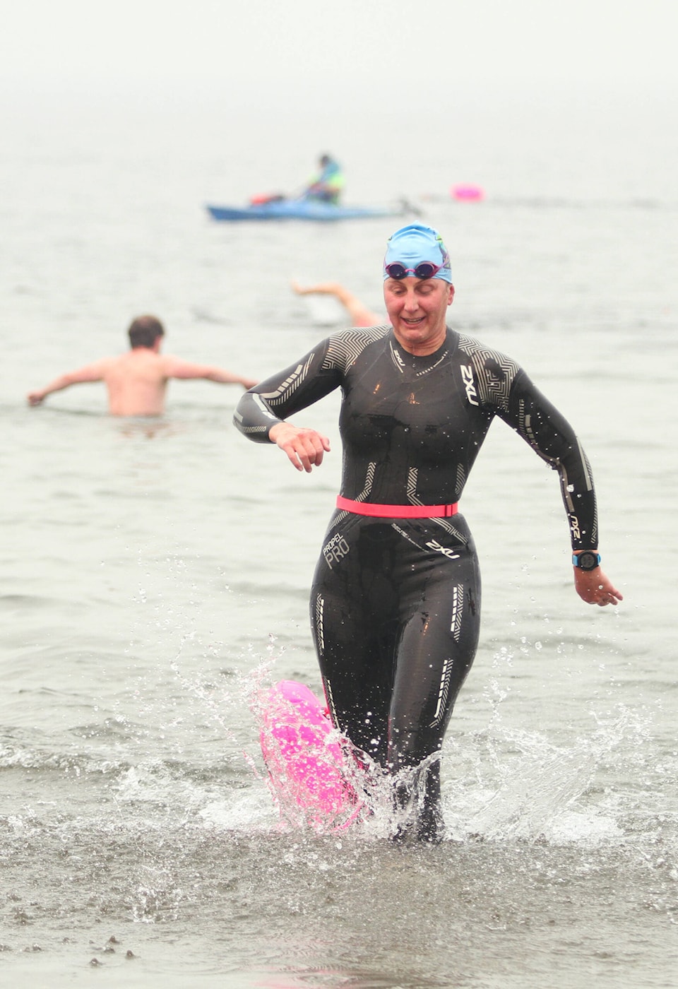 33653065_web1_230823-GFG-bigeffortswim-_2