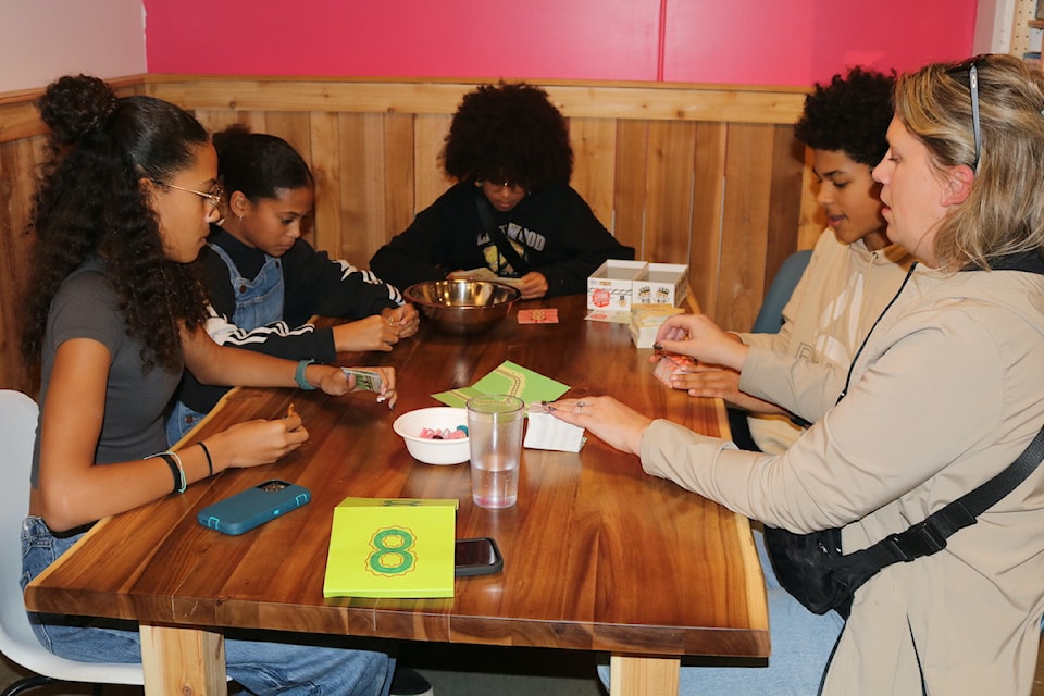 241125outpostcafelangford6