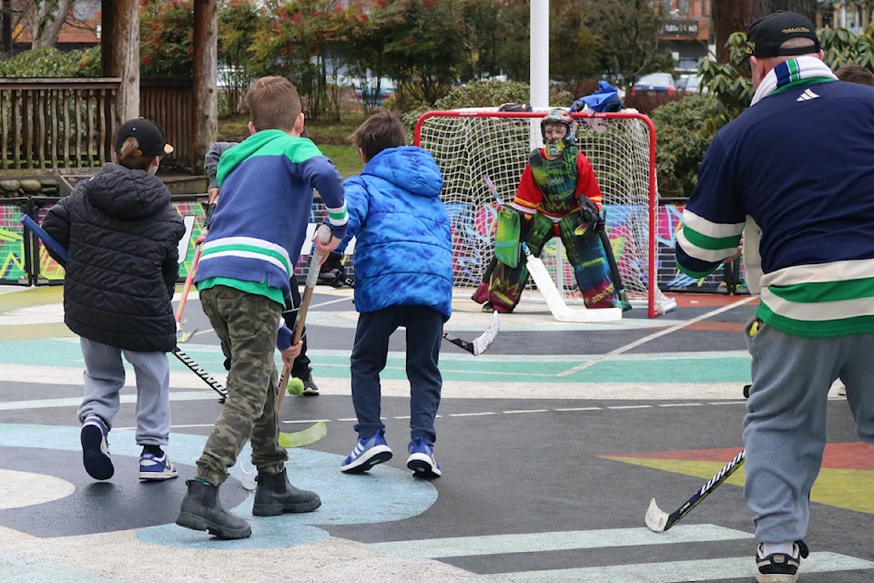 250217langfordstreethockey4