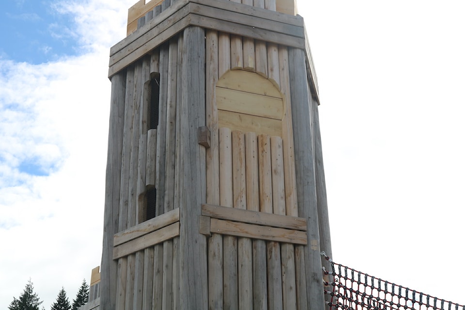 2500710colwoodslideremoved