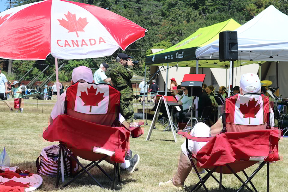 Visitors enjoy live music from the Band of the 5th (BC) Field Artillery Regiment.