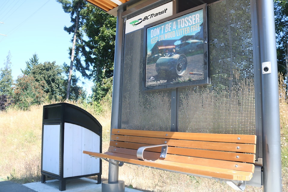250722colwoodlitter2