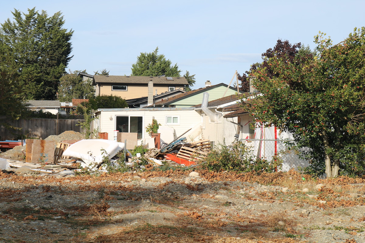 250930knottypineroad3