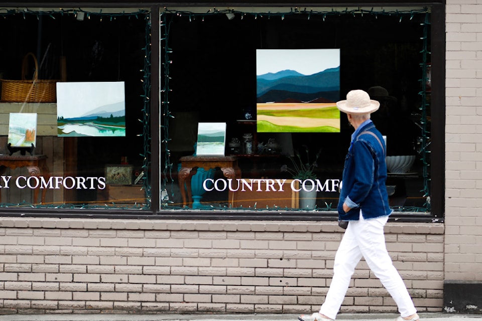 The District of Oak Bay is hosting their first ever Art Walk along Oak Bay Avenue.