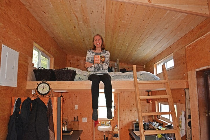 93109goldstreamGNG-TinyHouse2