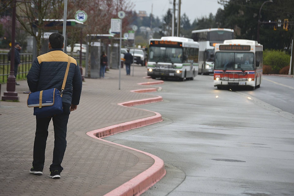 web1_170426-GNG-M-TransitBusstop1