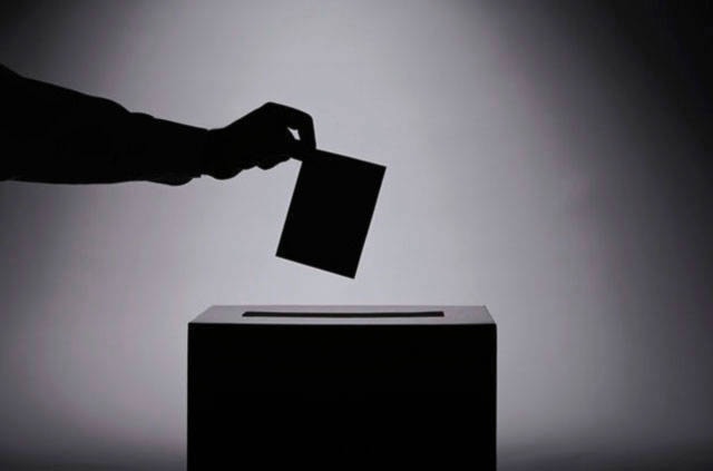 9110371_web1_7791734_web1_ELX-vote-ballot-box---SML