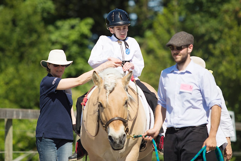 12309764_web1_VicFoundation-Therapeutic-Riding-copy