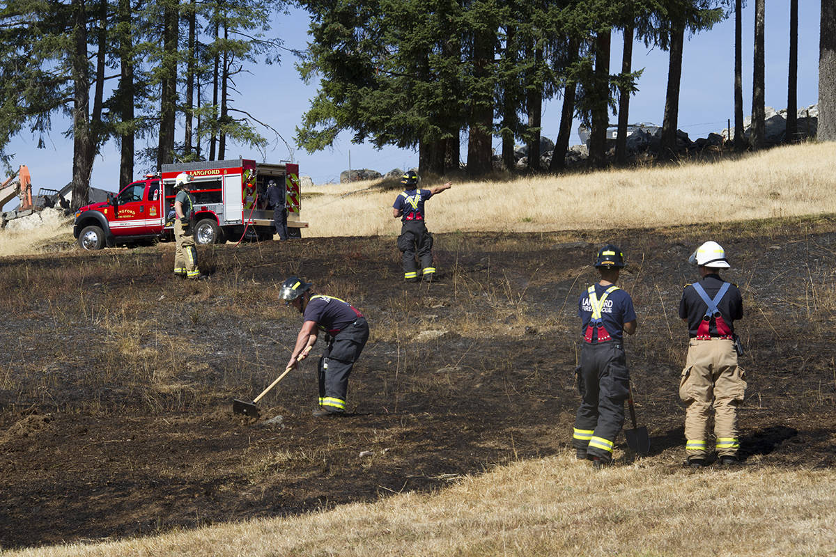 13411050_web1_180907-GNG-LangfordGrassFire3